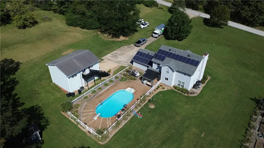 4201 E Canvas Road, Fayetteville, AR 72701 - Image #2