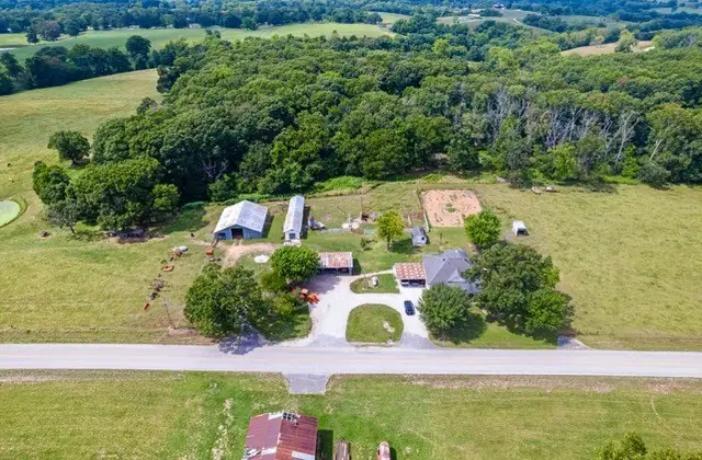 17273 London Road, Garfield, AR 72732 - Image #2