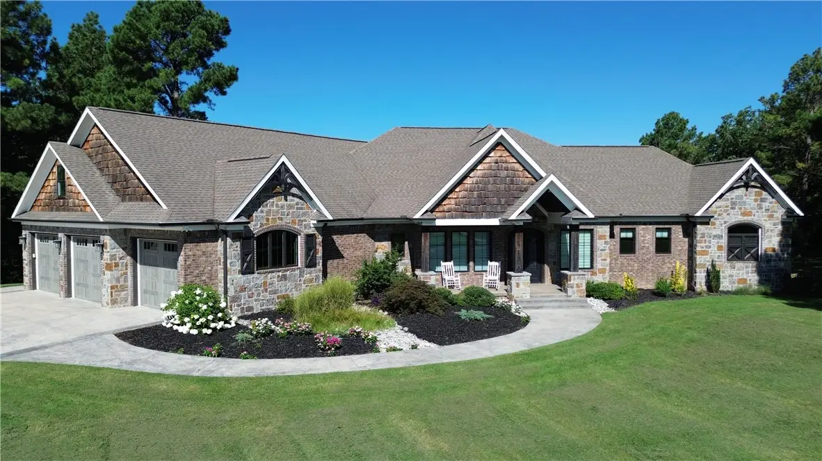 196 Fox Run Drive, Huntsville, AR 72740 - #1