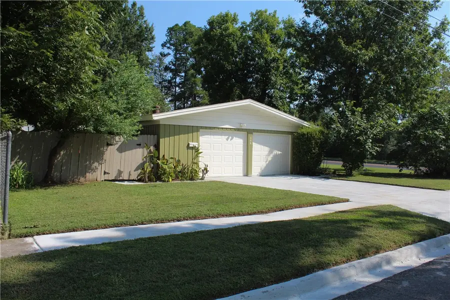 208 S Phoenix Avenue, Russellville, AR 72801 - Image #3