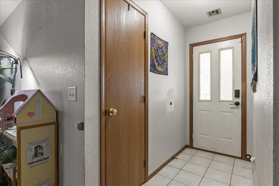 211 Sun Meadow Drive, Centerton, AR 72719 - Image #3