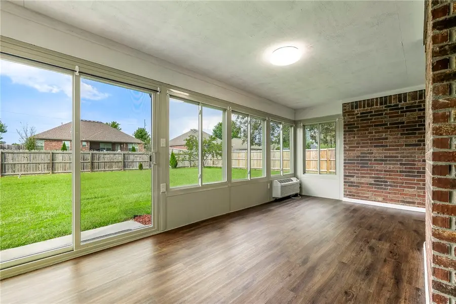 4202 SW Limestone Avenue, Bentonville, AR 72712 - Image #2