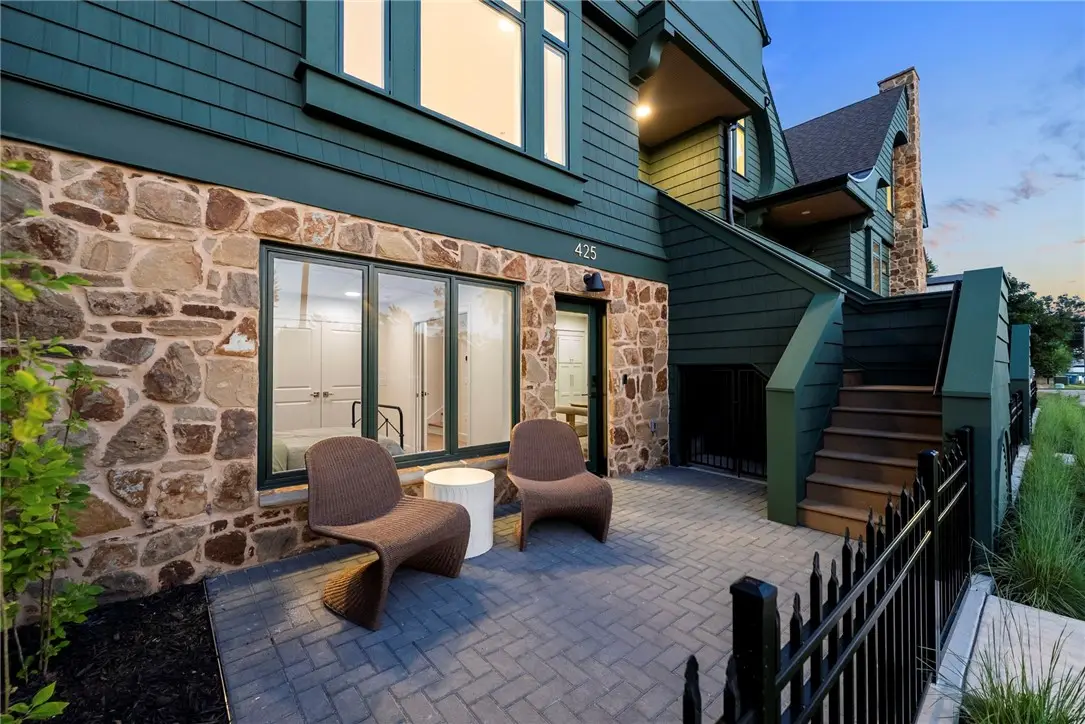 427 SE B Street, Bentonville, AR 72712 - Image #1