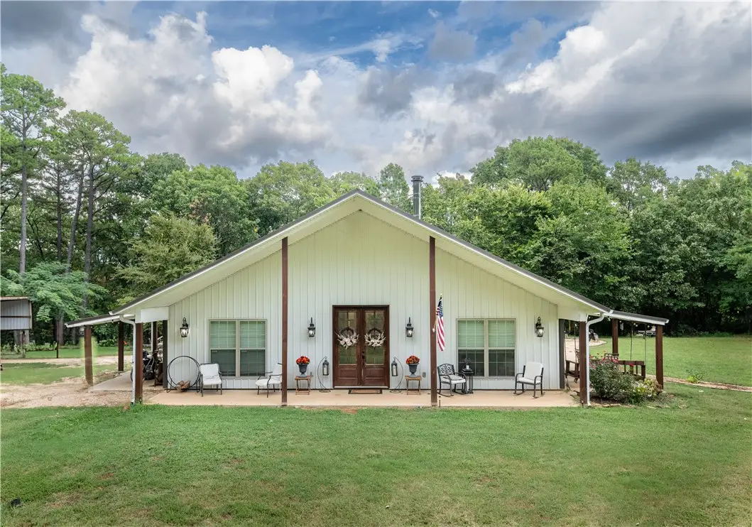 14605 Mineral Springs Road, West Fork, AR 72774 - Image #1