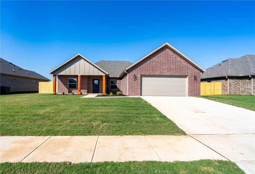 147 N Banner Avenue, Farmington, AR 72730 - Image #1