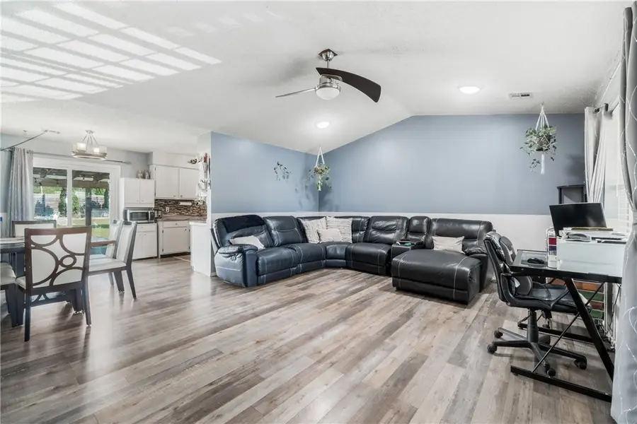 410 Homewood Place, Lowell, AR 72745 - Image #3