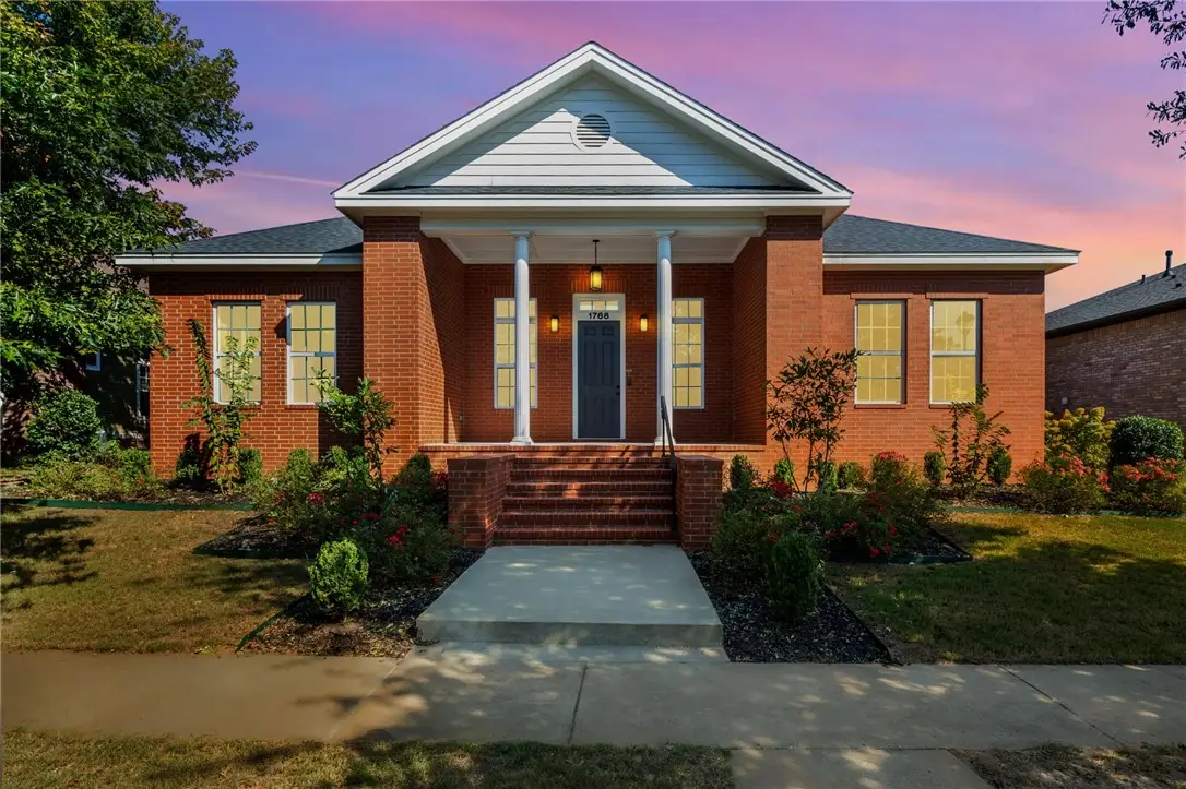 1768 N Best Friend Lane, Fayetteville, AR 72704 - Image #1