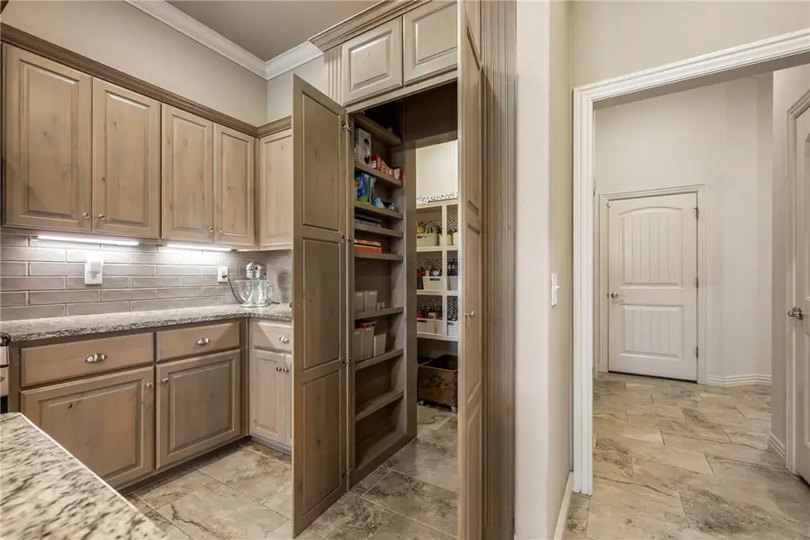 201 Doral Drive, Cave Springs, AR 72718 - Image #2