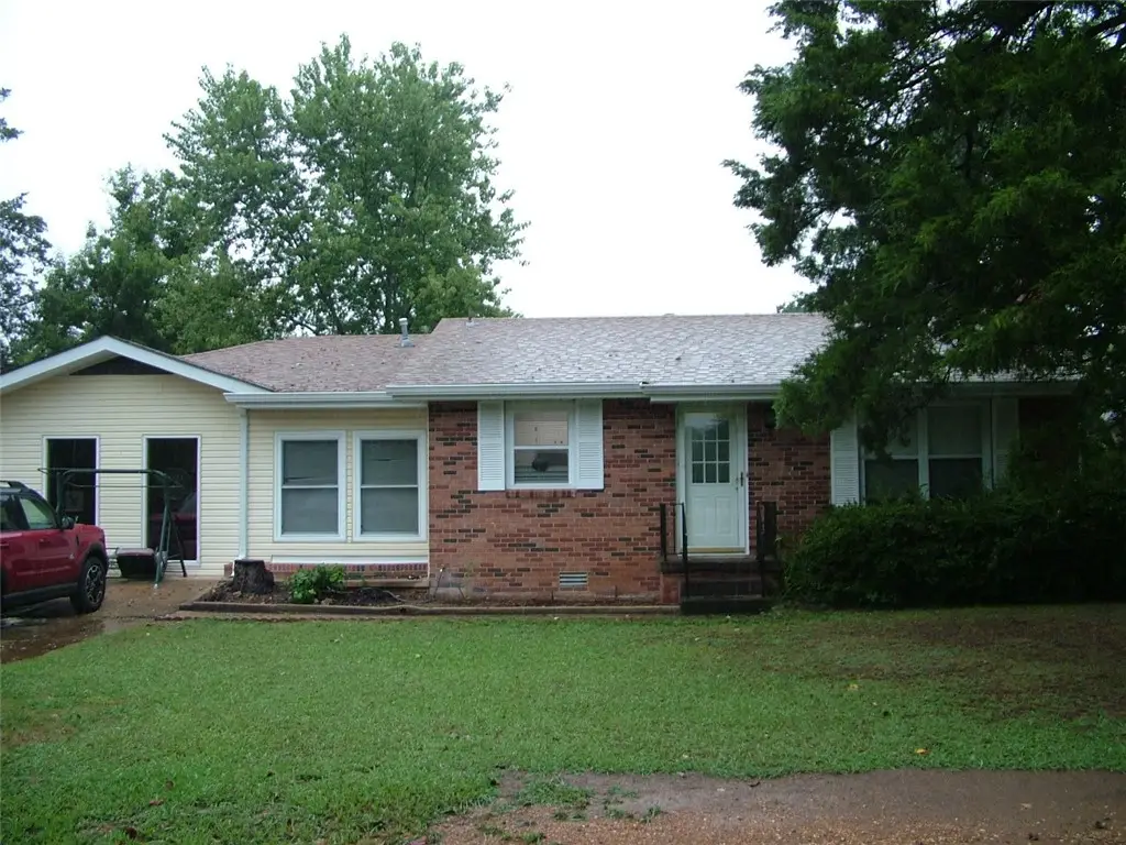 615 Locust Street, Mountain Home, AR 72653 - #1