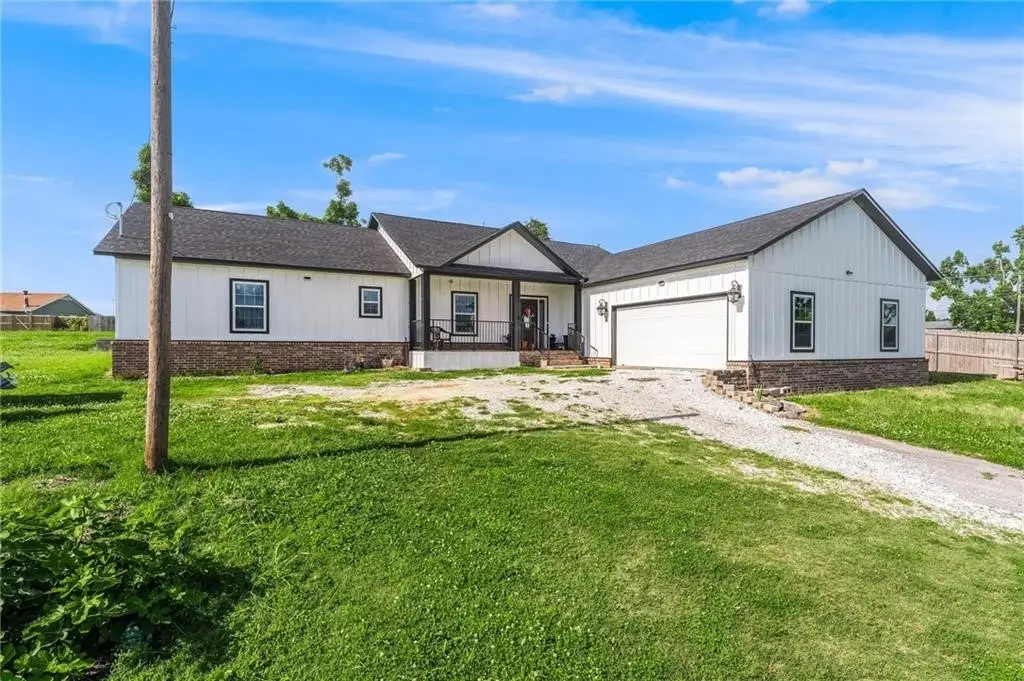 1209 W Olive Street, Rogers, AR 72756 - Image #1