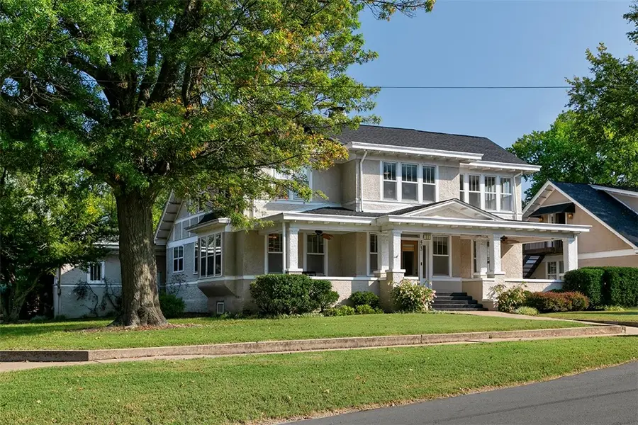 403 E University Street, Siloam Springs, AR 72761 - Image #2