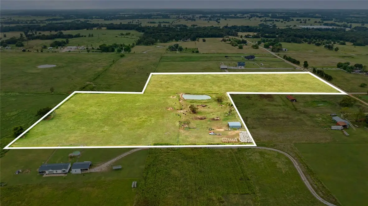 22201 Leonard Ranch Road, Gravette, AR 72736 - Image #1