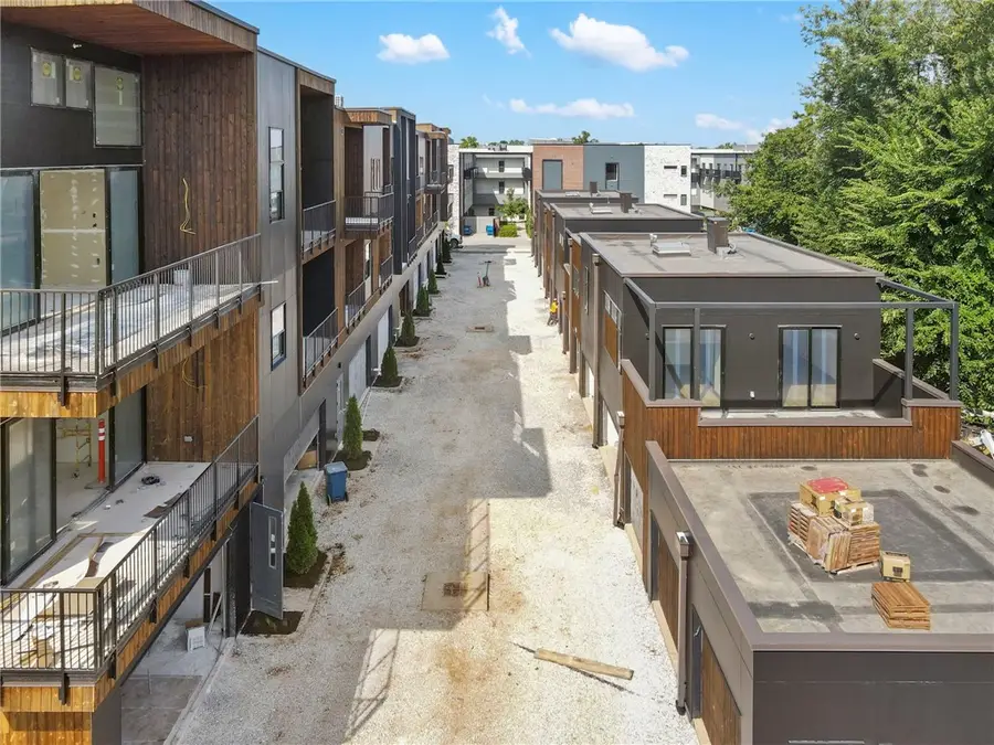 319 SE Market Alley #202, Bentonville, AR 72712 - Image #3