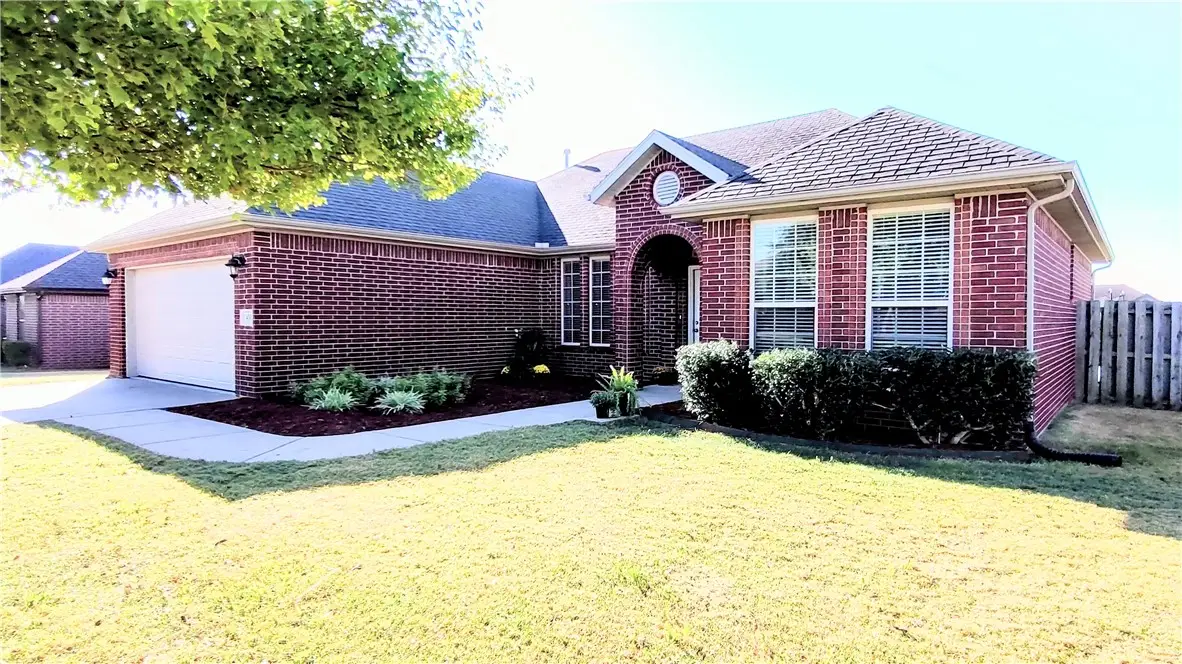 450 Torino Place, Centerton, AR 72719 - Image #1