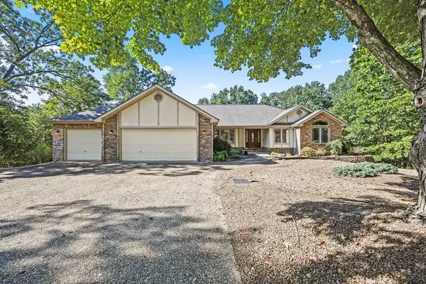 6 Berrydale Place, Bella Vista, AR 72715