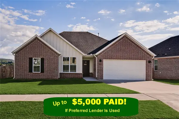 951 Sugar Loaf Street, Prairie Grove, AR 72753