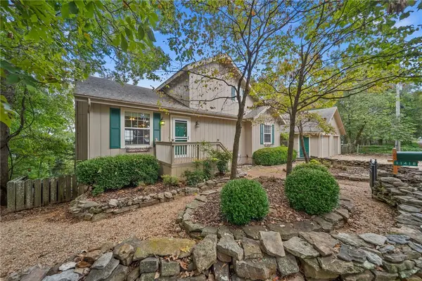 11418 Country Club Drive, Garfield, AR 72732