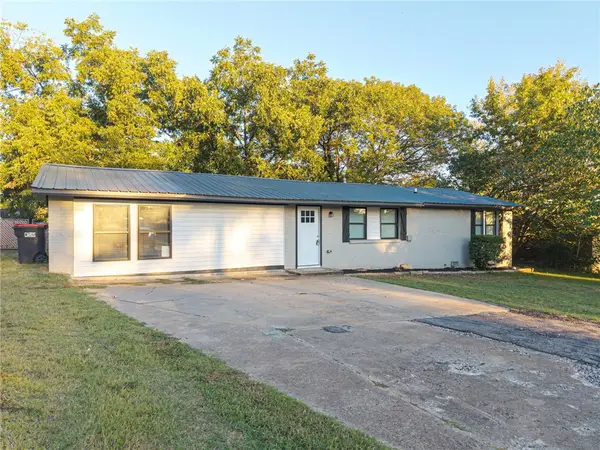 1108 9th Street, Barling, AR 72923