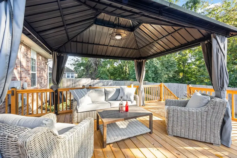 325 Bluff Drive, Lowell, AR 72745 - Image #3