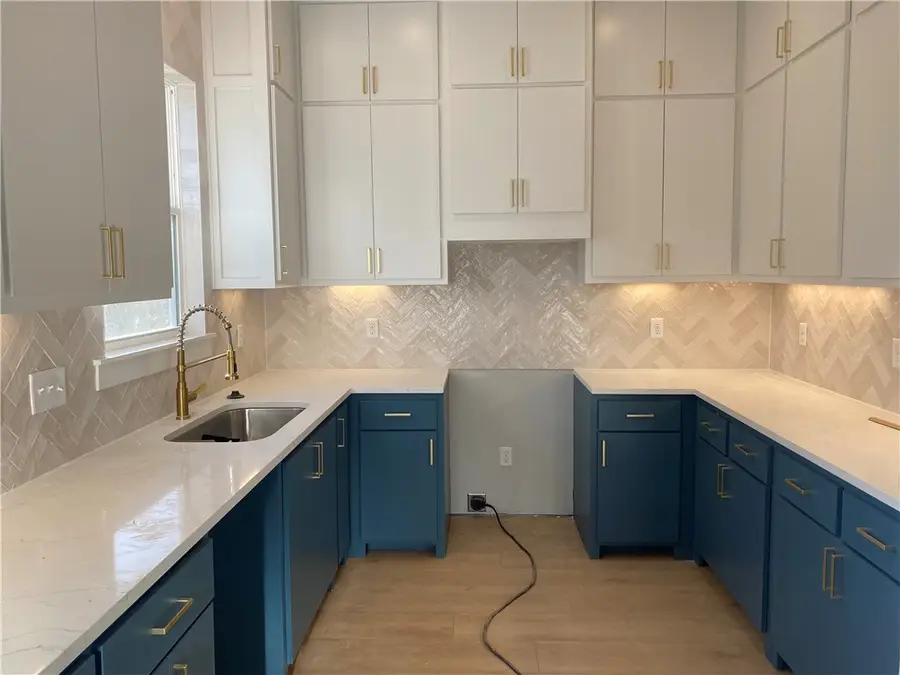 1602 S 23rd Place, Rogers, AR 72758 - Image #2