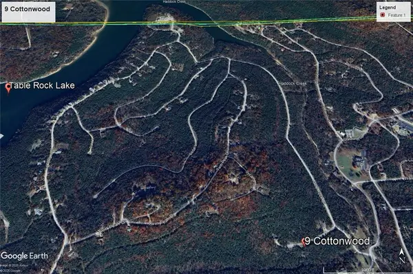 9 Cottonwood Lane, Holiday Island, AR 72631