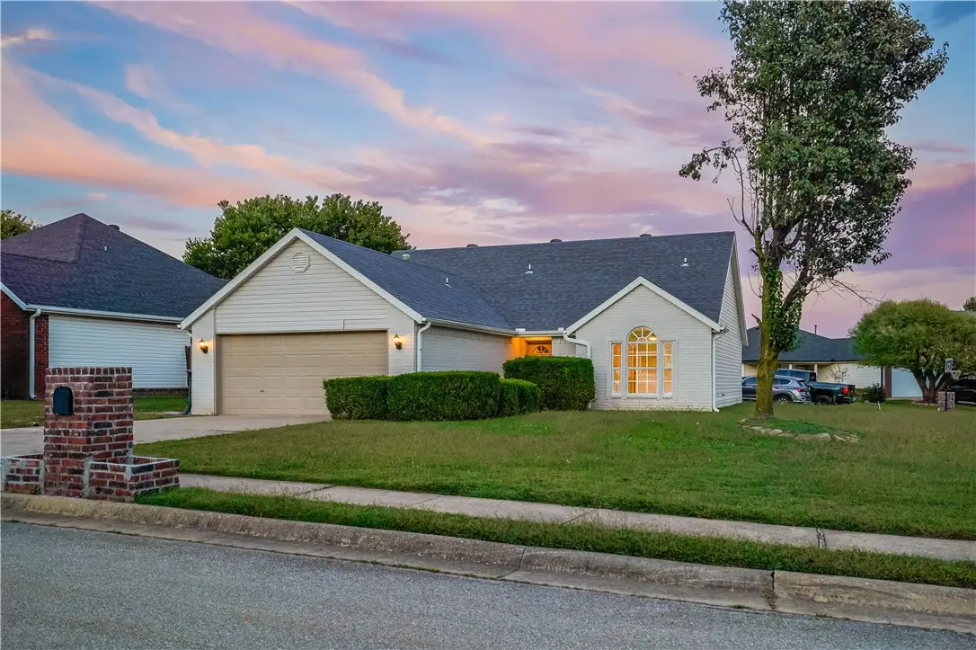 3011 Beaver Creek Street, Springdale, AR 72764 - Image #1