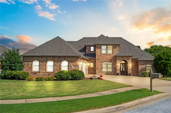 3605 W Legacy Lane, Rogers, AR 72758