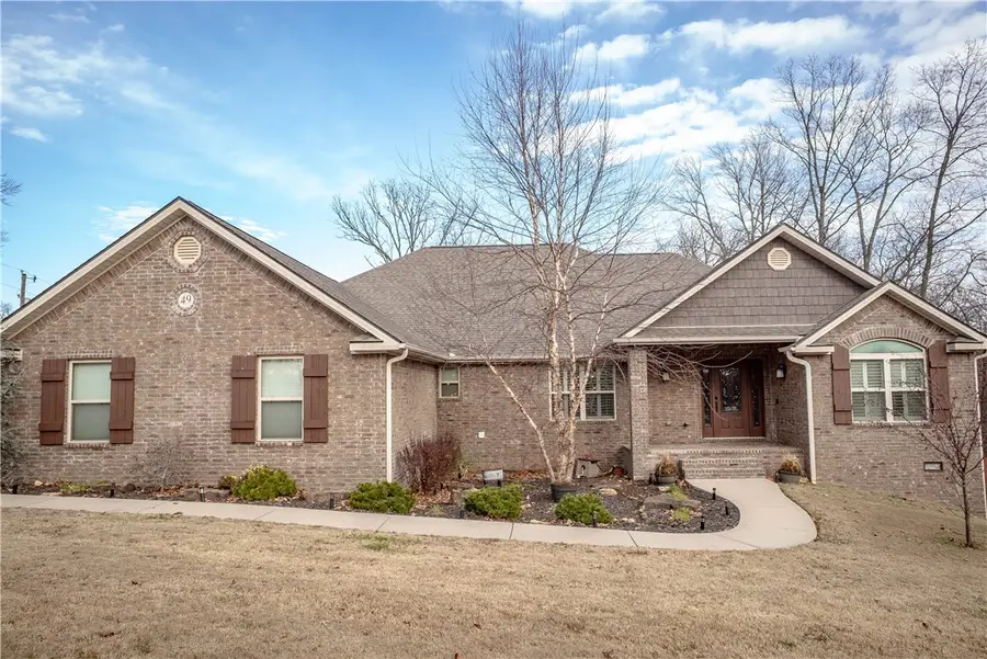 49 Westmorland Drive, Bella Vista, AR 72714 - Image #2