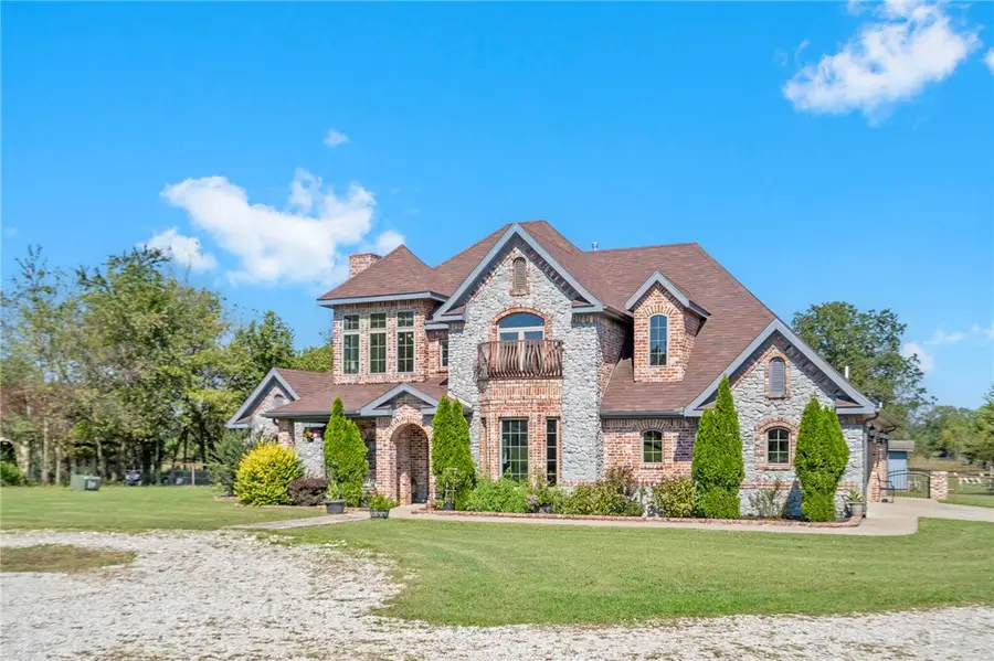 13980 L C Hickman Road, Gravette, AR 72736 - Image #2