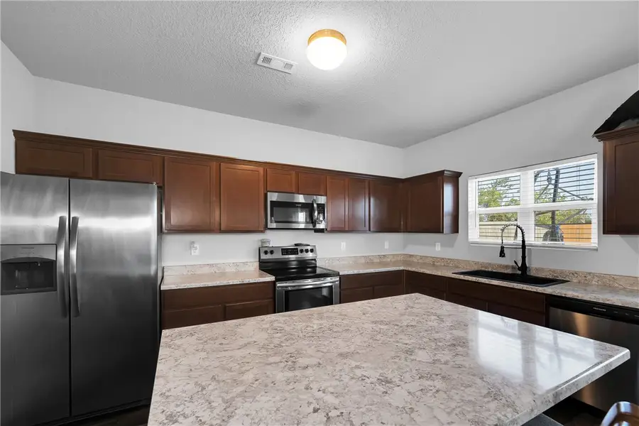 1253 Ridge View Drive, Siloam Springs, AR 72761 - Image #2