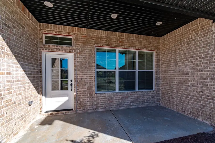 11945 Clyde Carnes Road, Farmington, AR 72730 - Image #3