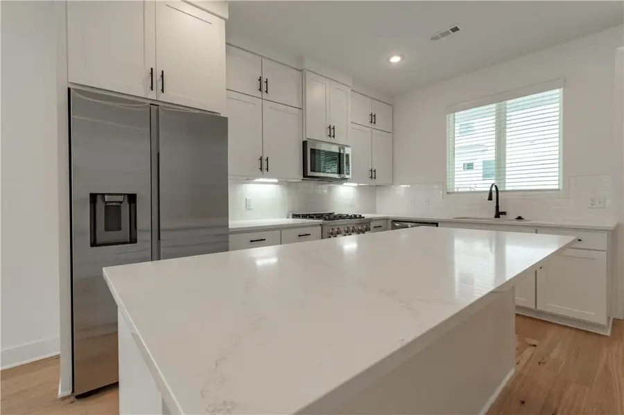 2286 W Stone Street, Fayetteville, AR 72701 - Image #3