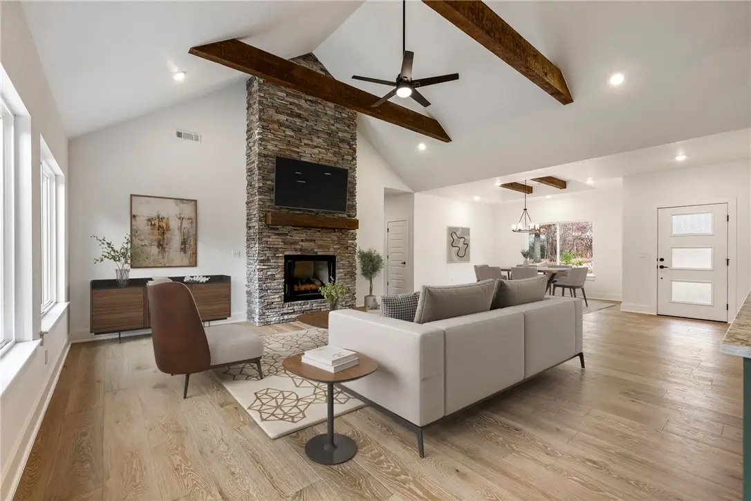 7 Wrongton Drive, Bella Vista, AR 72714 - Image #1