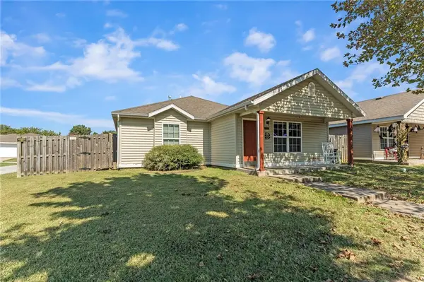 4426 W Sweetgum Lane, Fayetteville, AR 72704