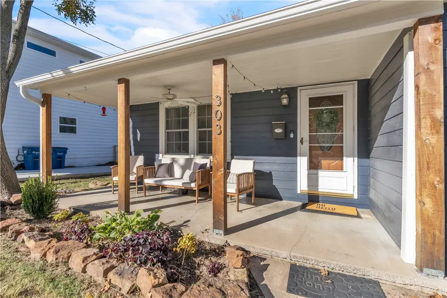 303 SE Henry Street, Bentonville, AR 72712 - Image #2