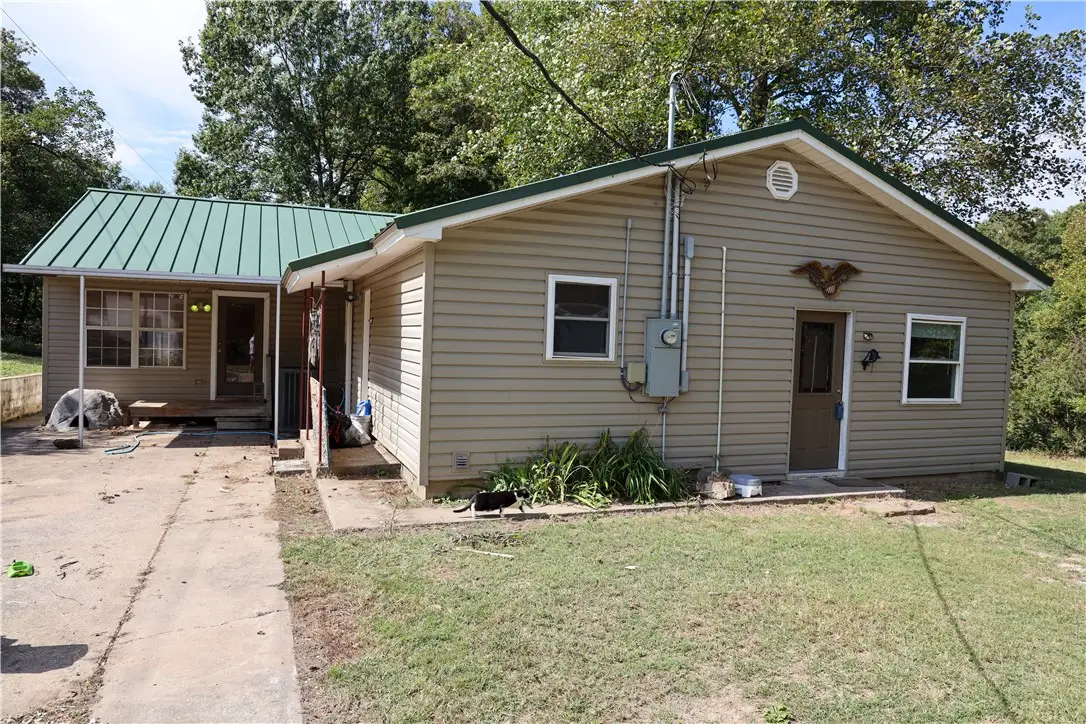 10693 Snavely Road, Elm Springs, AR 72762 - Image #1