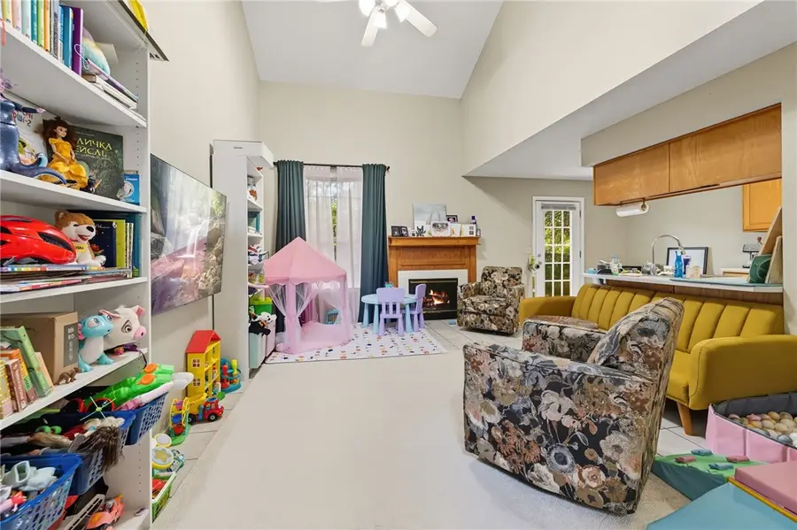 1656 & 1658 Saddlehorn Avenue, Fayetteville, AR 72703 - Image #3