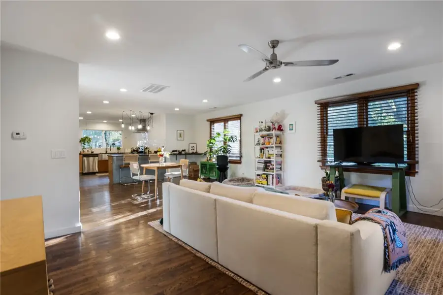 7 Martin Luther King Jr Boulevard, Fayetteville, AR 72701 - Image #3