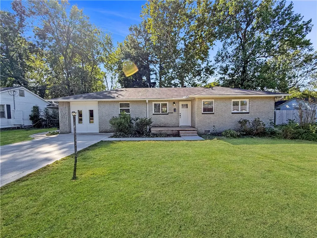 1325 Rogers Avenue, Springdale, AR 72764 - Image #1
