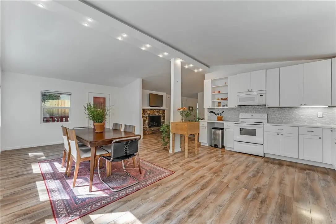 6 Bishampton Lane, Bella Vista, AR 72714 - Image #1