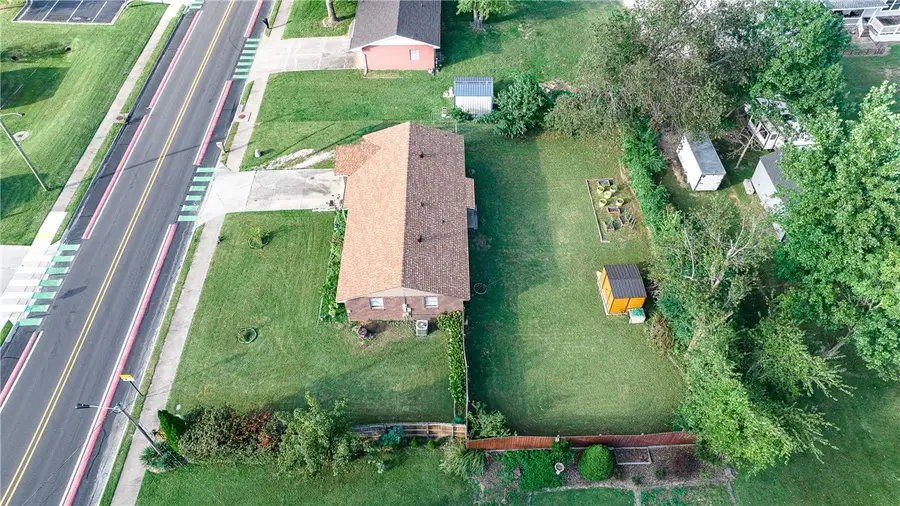 2011 S 13th Street, Rogers, AR 72758 - Image #3