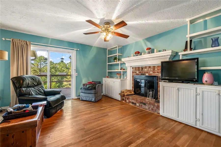 17556 Timberlake Trail, Rogers, AR 72756 - Image #3