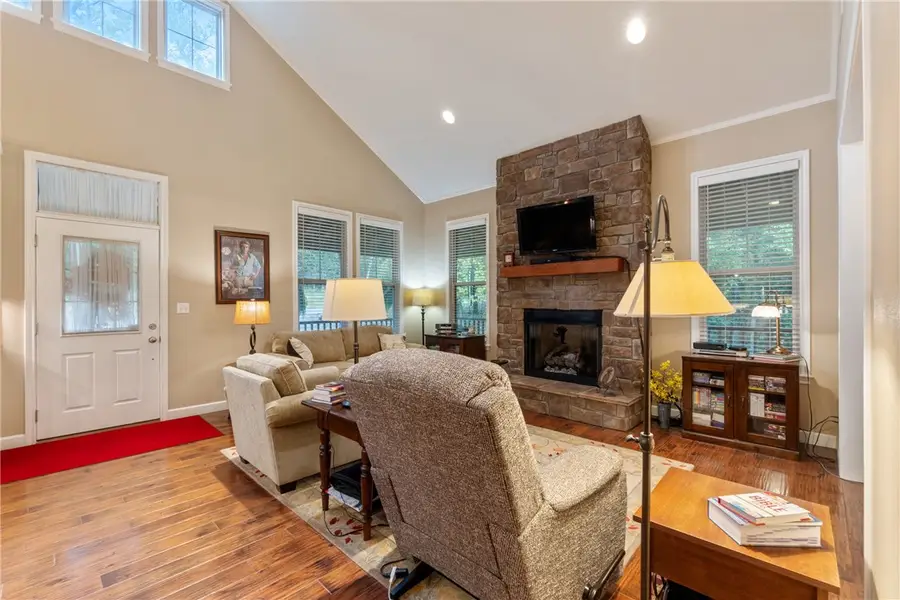 8049 Hillside Avenue, Holiday Island, AR 72631 - Image #3