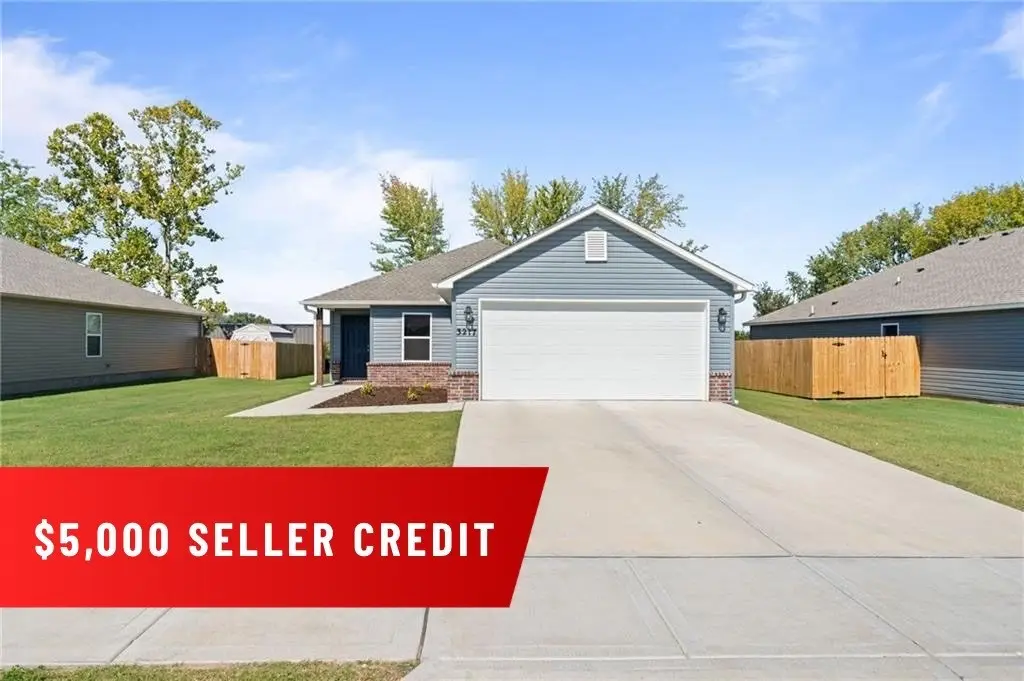 3217 E Hagen Street, Siloam Springs, AR 72761 - Image #1