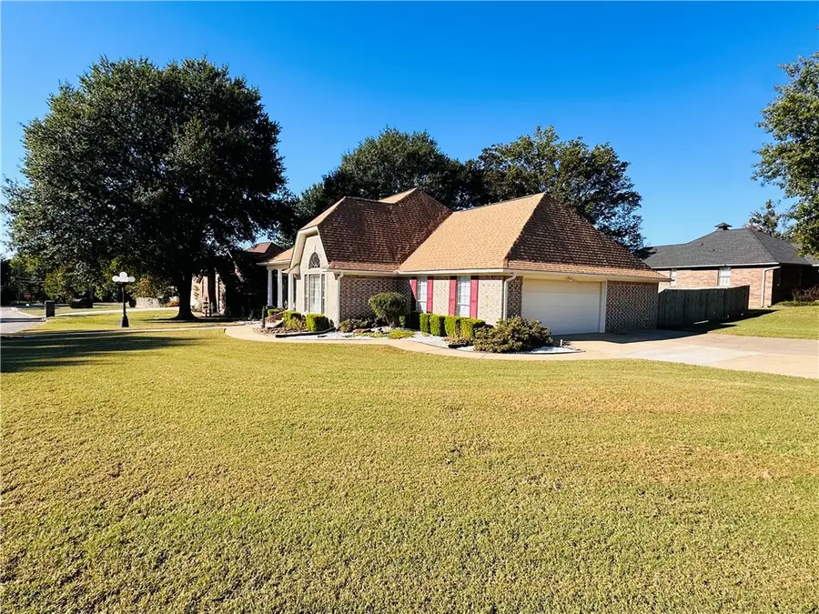 1223 Springhills Drive, Alma, AR 72921 - Image #3