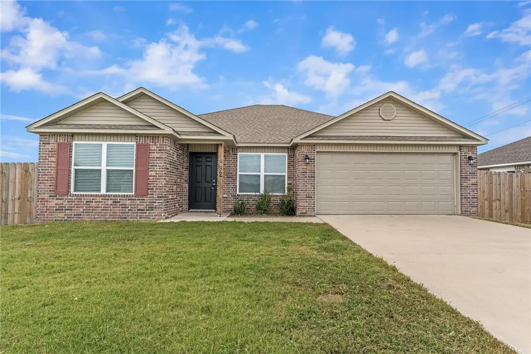 932 W Aiden Drive, Siloam Springs, AR 72761 - Image #1
