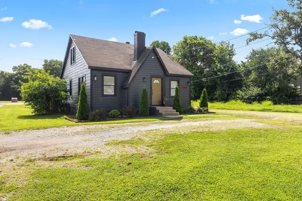 1554 Leverett Avenue, Fayetteville, AR 72703