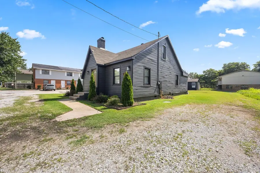 1554 Leverett Avenue, Fayetteville, AR 72703 - Image #3