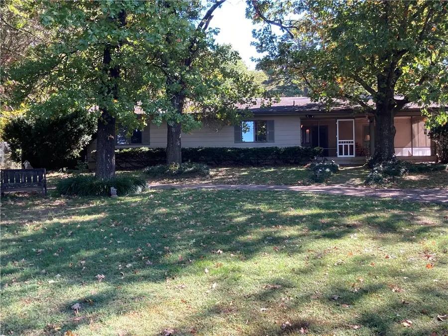 483 Coffee Lane, Green Forest, AR 72638 - Image #2