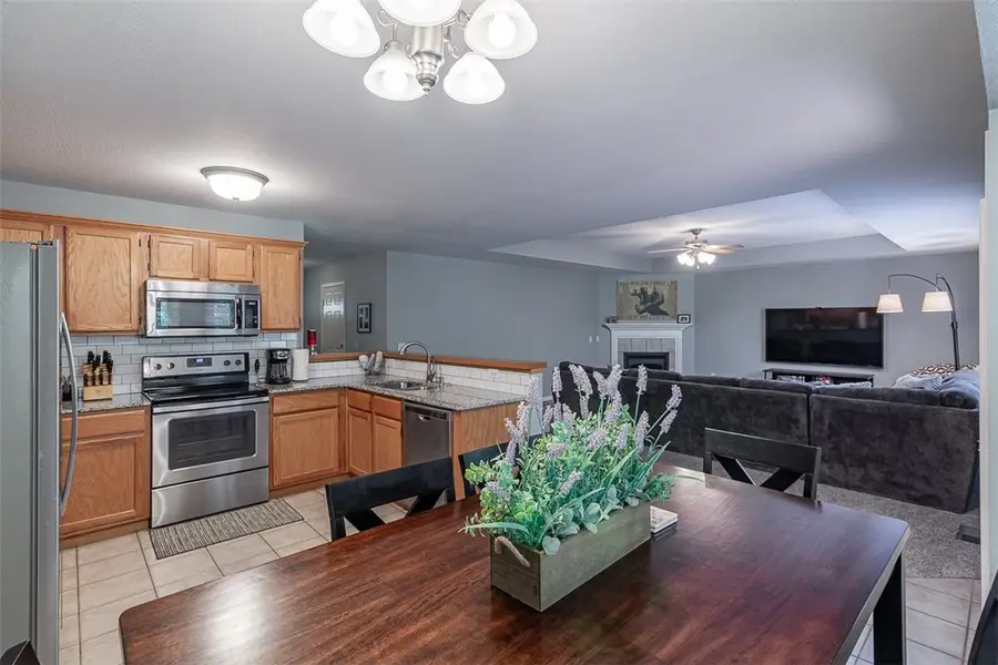 40 Headley Drive, Bella Vista, AR 72714 - Image #2